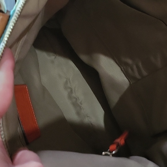 Coach purse - Picture 4 of 5